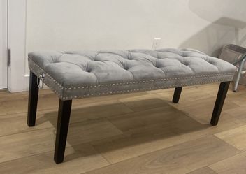 Cui Lou Velvet ottoman 