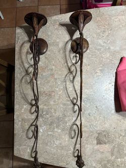 Wall sconce