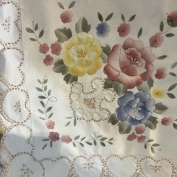 Tablecloth- Ivory with flowers