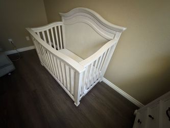 Crib with mattress