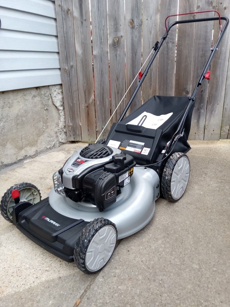Like-New Murray 21" Inch 140cc Walk Behind Push Lawnmower With Bag And High Rear Wheels 