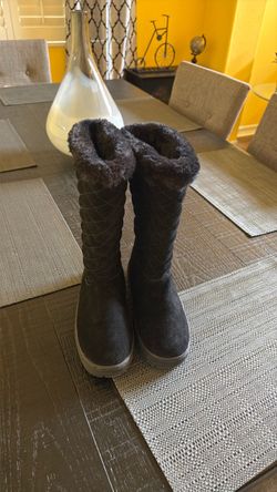 Women’s boots