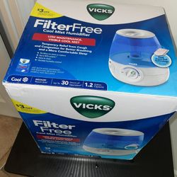 Vicks 1.2 Gallon Filter-Free Cool Mist Humidifier