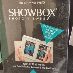 Show Box Photo Viewer