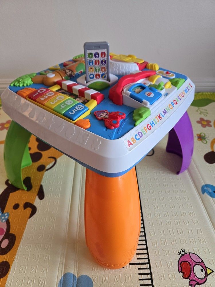 Fisher-Price Laugh & Learn Baby to Toddler Toy, Around the Town Learning Table with Music Lights