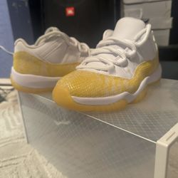 air jordan retro 11 snake-effect leather-trimmed neoprene 