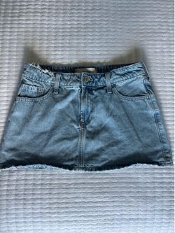 american eagle, hollister, levi’s shorts size 6-8