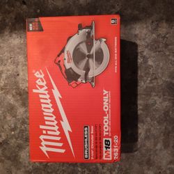 Milwaukee Brushless M18 7 And 1/4 Circular Saw