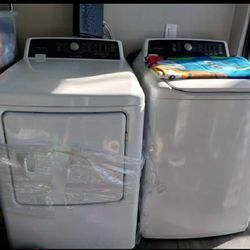 Washer And Dryer Set