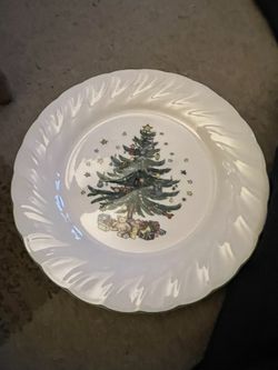 Nikko Diner Plate Happy Holidays collection