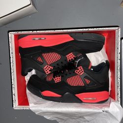 4s Size 11