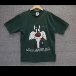 VINTAGE Looney Tunes Tshirt