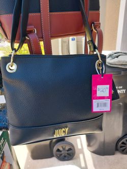 Black Purse....brand Is Juicy
