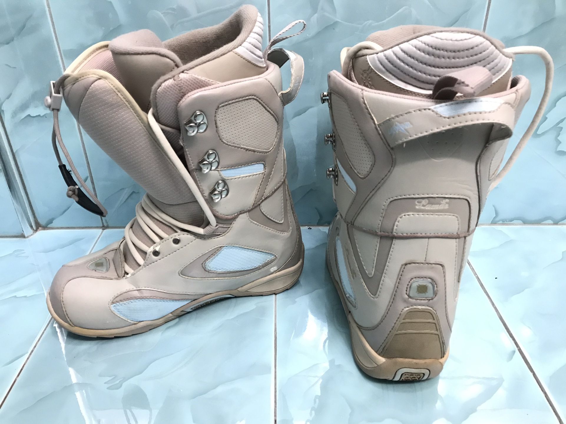 Lamar Snowboard Boots. Size 9. - protaxrefunds.com