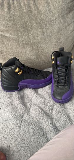 3 Nike shoes used like new