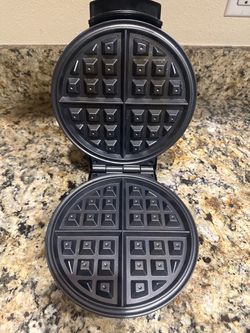 Oster Belgian Waffle Maker – Stainless Steel – Adjustable Browning