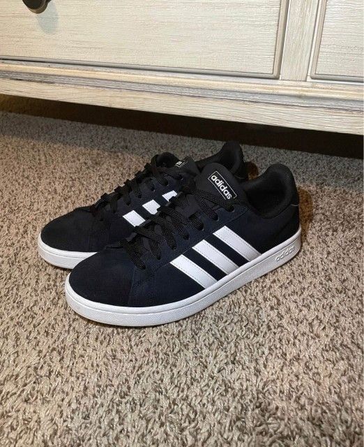 Adidas Black White
