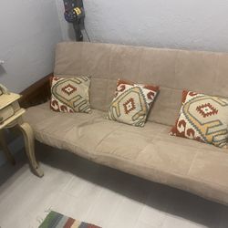 Futon Couch/bed