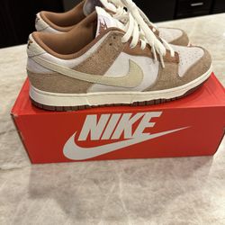 Nike Dunk Low Medium Curry Sz 10.5