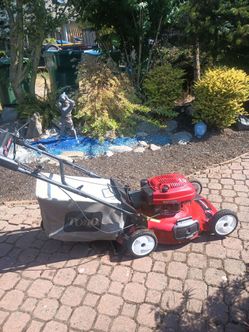 Toro Gas-Powered Push Lawn Mower with Bag