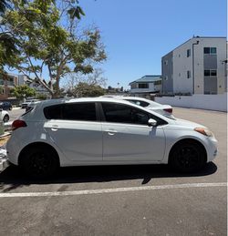 2016 KIA Forte5
