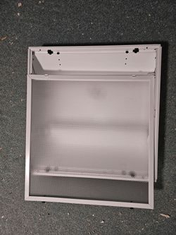 Light fixture