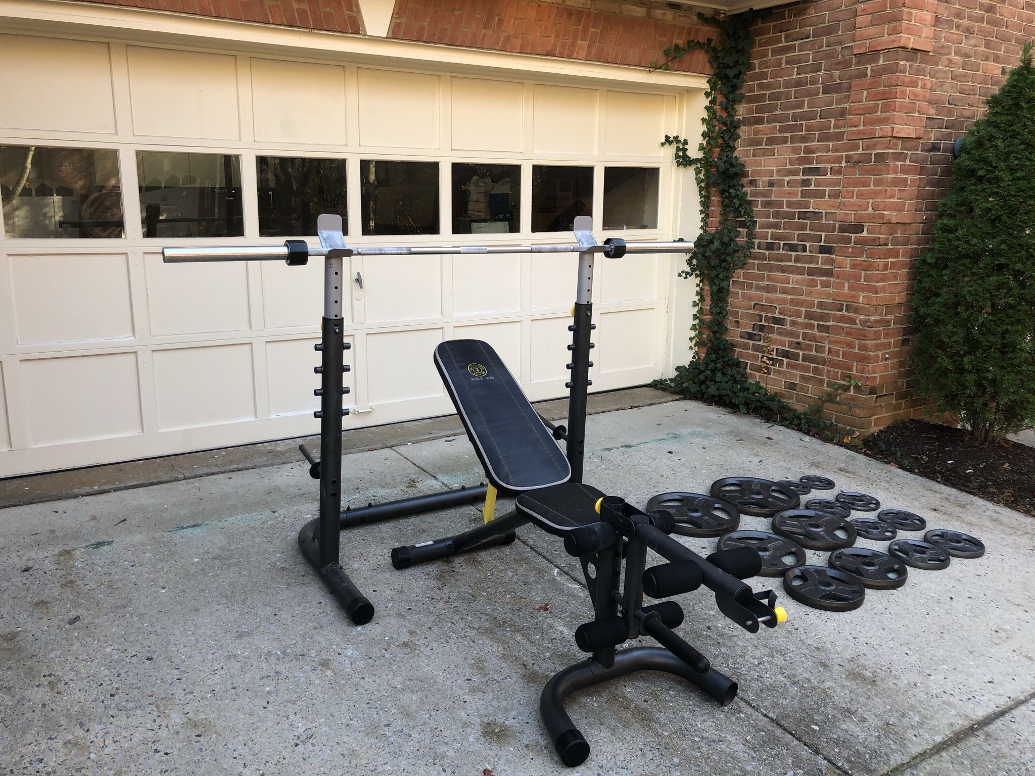 Home Gym w/ 300 LB Weight Set - Weight Bench - Squat Rack - Olympic Barbell - Preacher Curl - Leg Extension