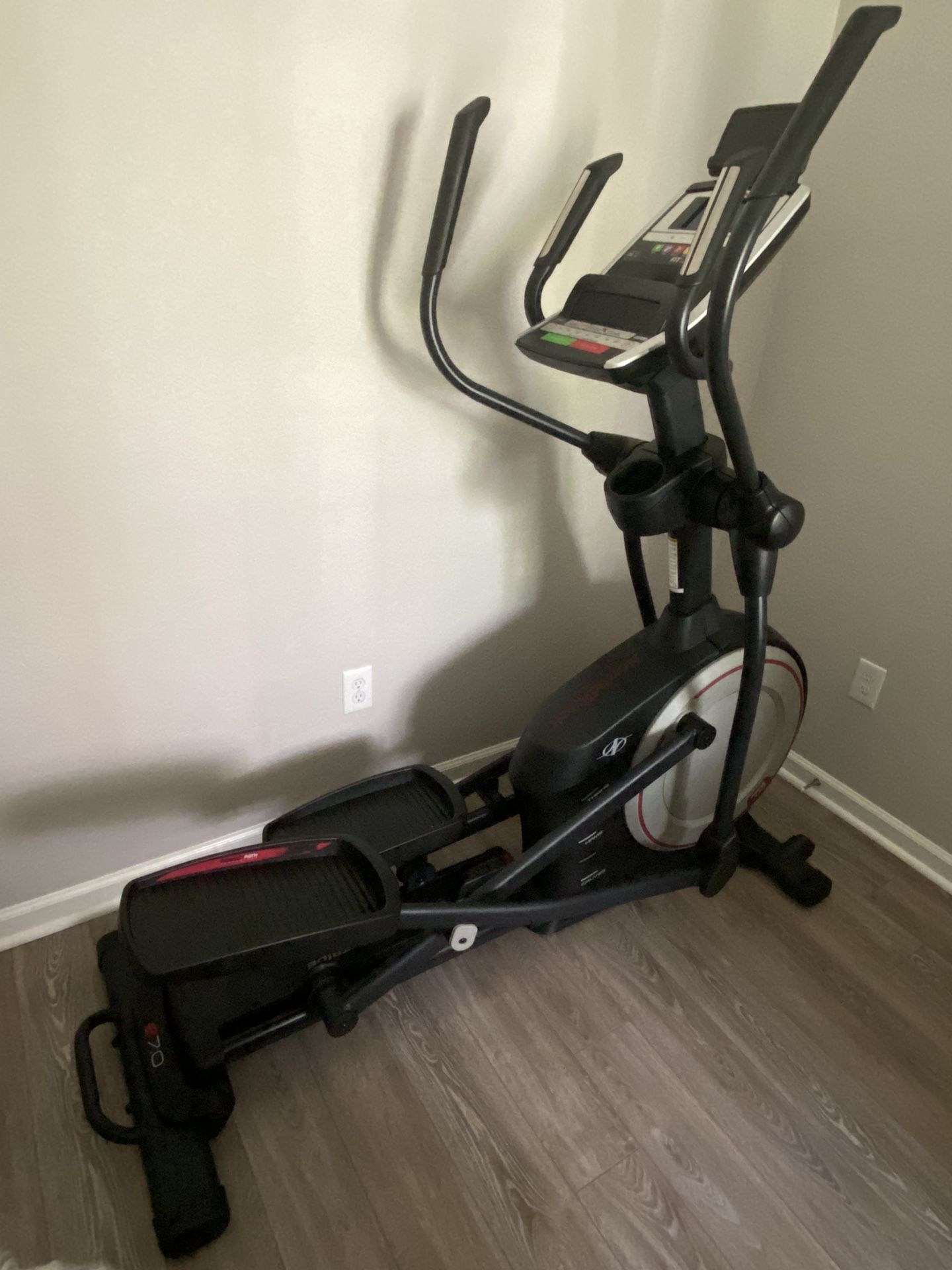 NordicTrack E 7.0 Elliptical