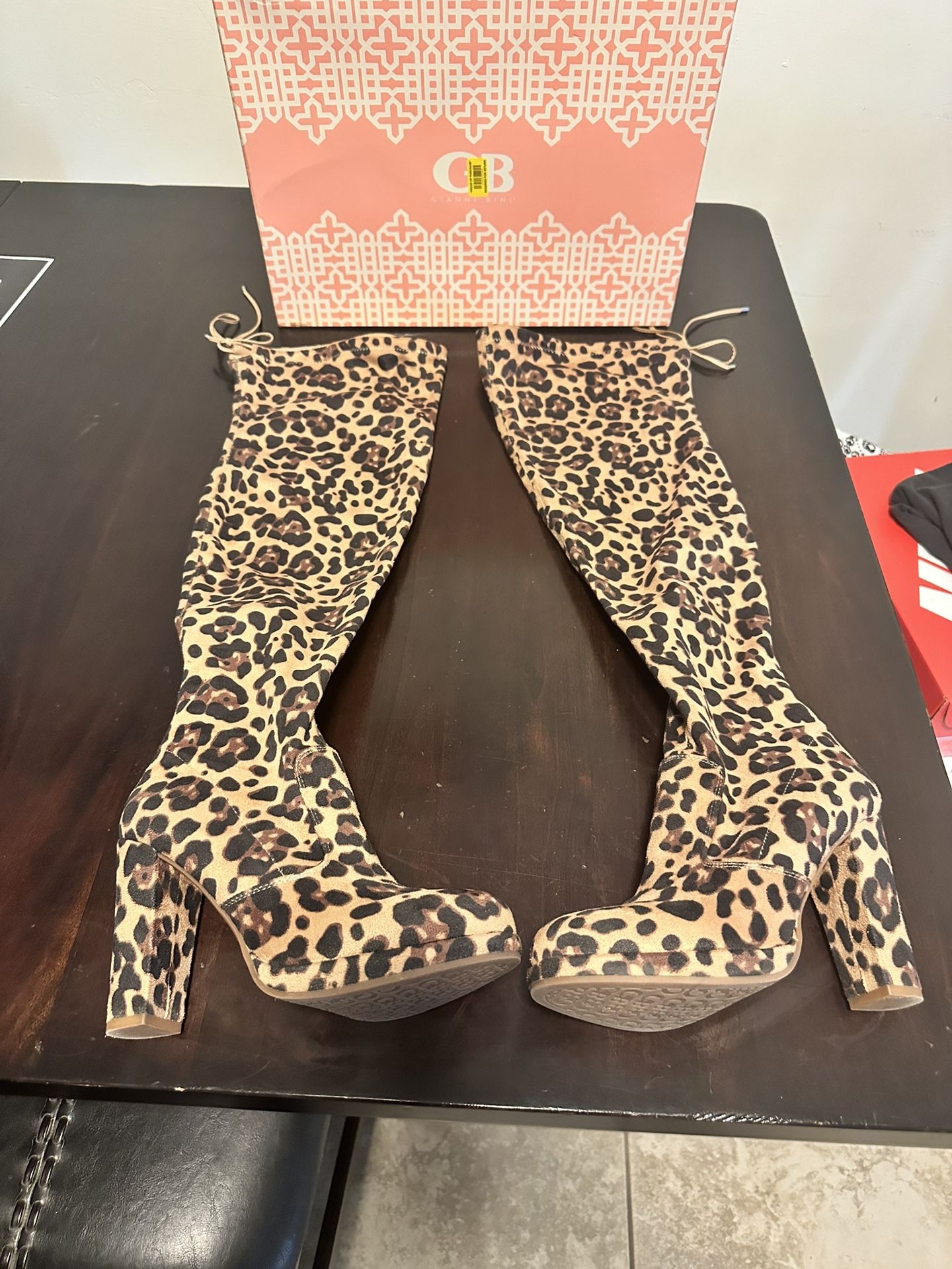 Gianni Bini Boots Size 8