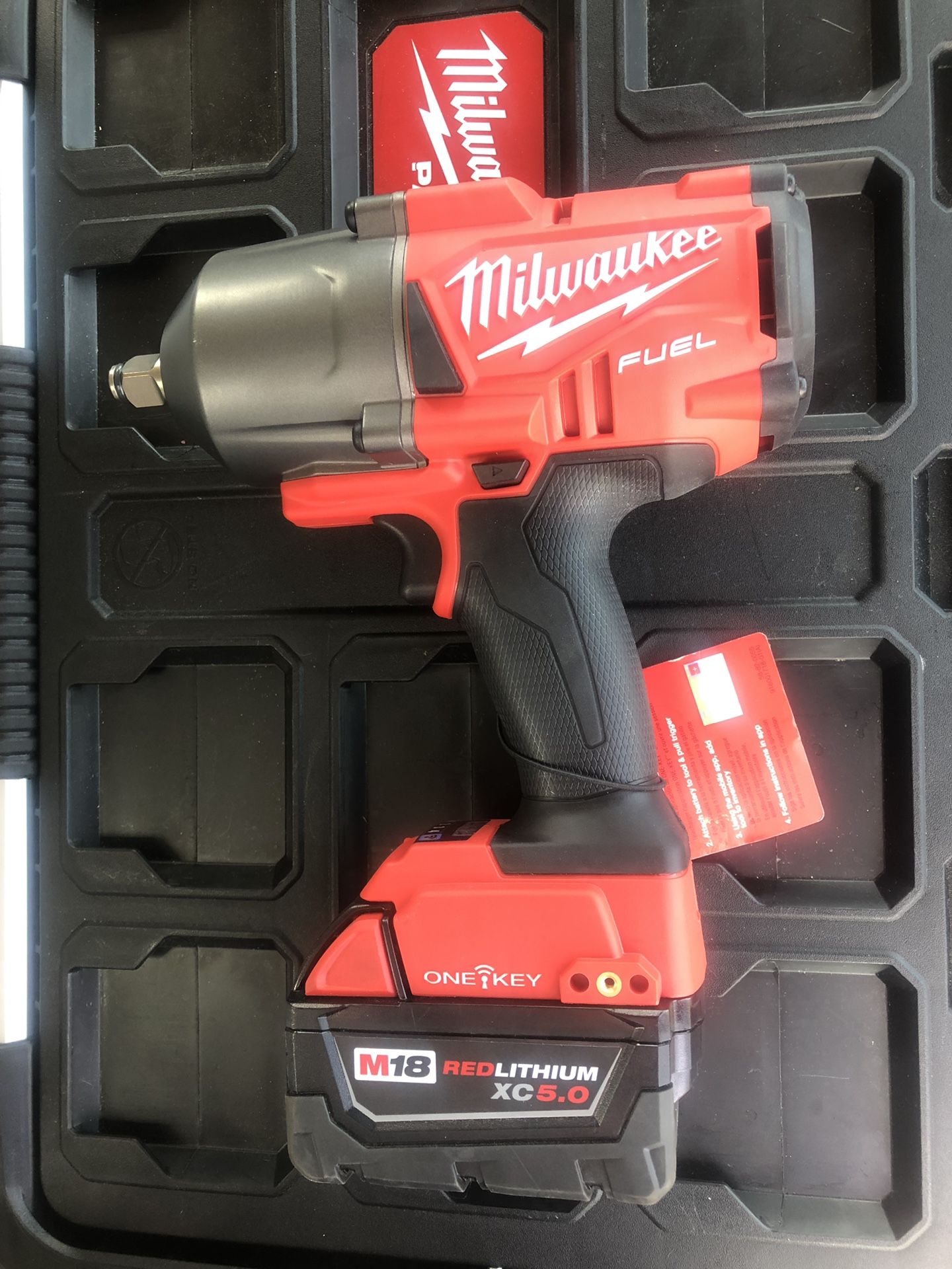 MILWAUKEE M18 FUEL 2863-20 ONE - KEY BLUETOOTH WIFI HIGH TORQUE IMPACT WRENCH W 5.0 BATTERY BRAND NEW 1400lbs TORQUE