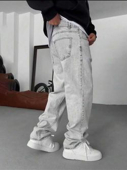 Baggy jeans