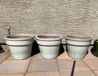 Set of 3 New Ceramic Pottery Planters Plant Pots Glossy Gray Off White Finish