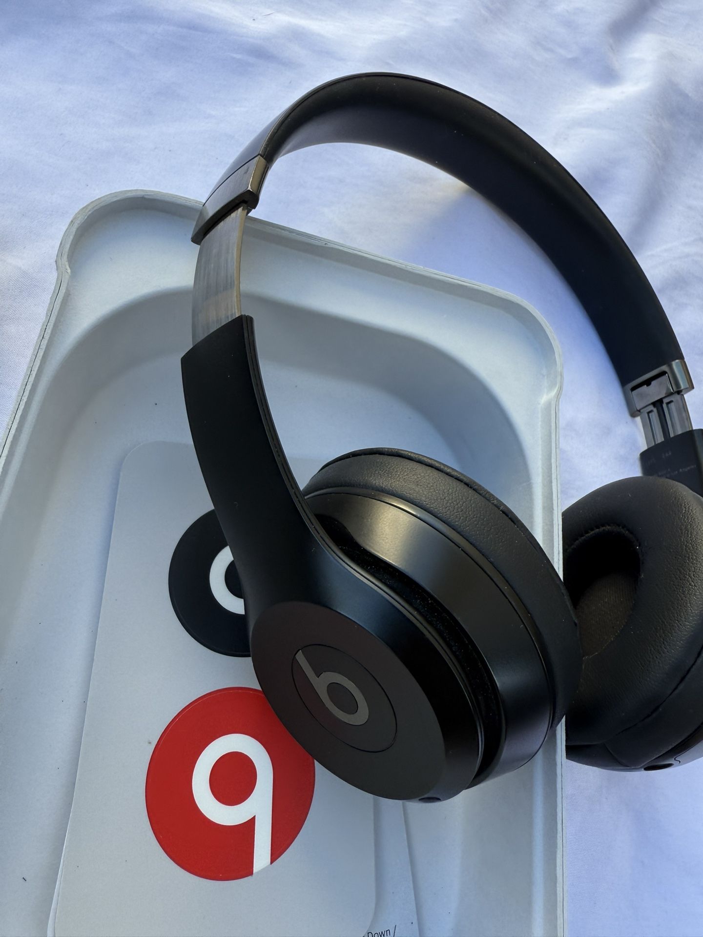 Beats Solo 4 
