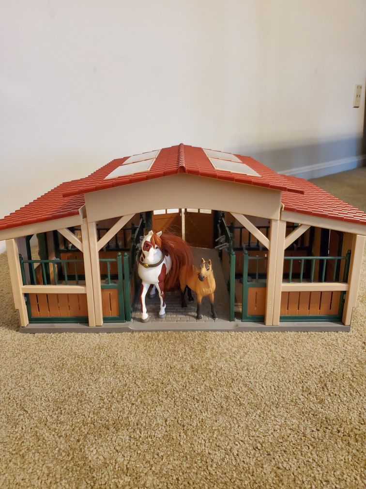 Schleich Horse Stable Barn Toy