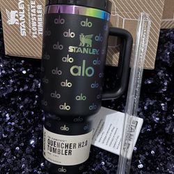 Stanley Black and Iridescent Quencher Tumbler