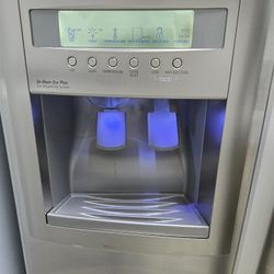 Whirlpool Refrigerator 