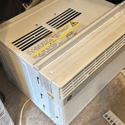 Window AC Unit - 8,000 BTU - GE AC