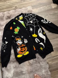 Disney Mickey Mouse Halloween Knit Cardigan medium runs large pumpkin womens boo sweater Disneyland