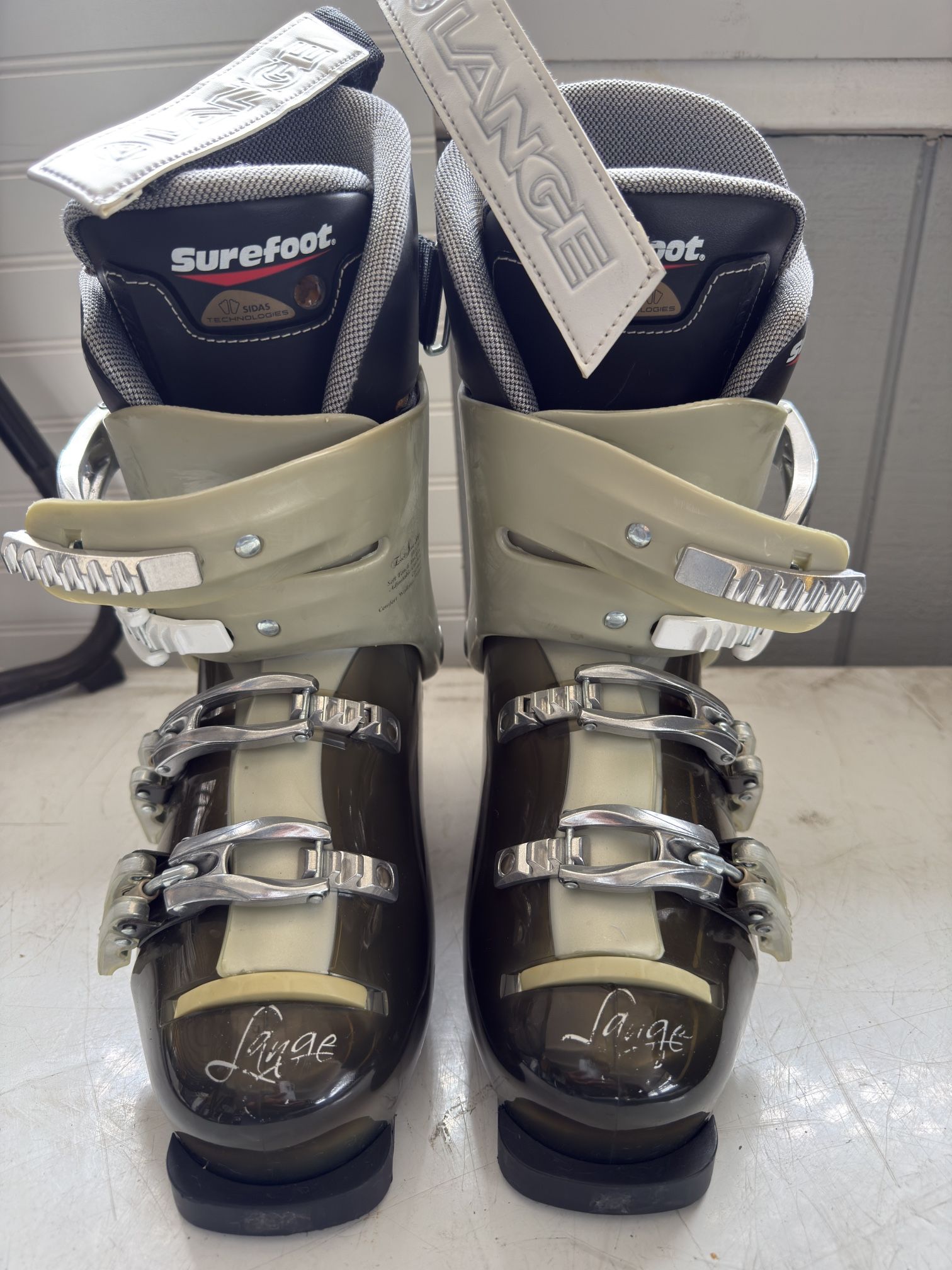 Surefoot Countura Ski Boots