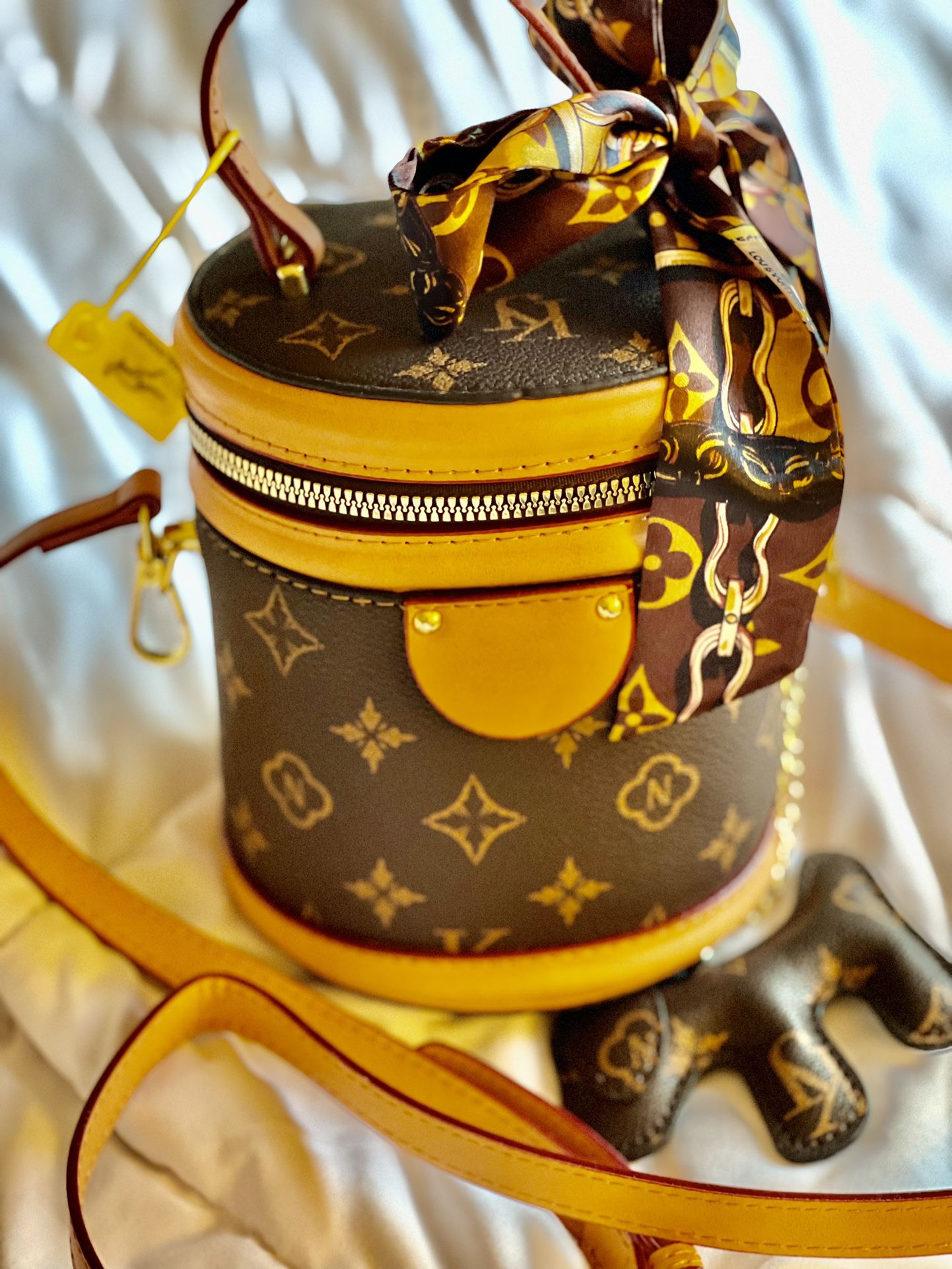 NWT  Barrel Monogram Shoulder Bucket Bag For Women Luxury Zipper Mini Handbags High Quality Ladies Purse Side Crossbody Bags