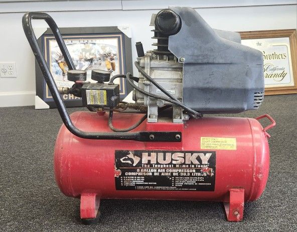 Husky 8 Gallon Air Compressor