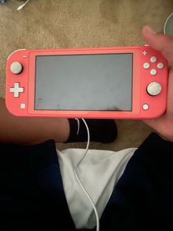 Nintendo Switch Lite Coral