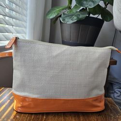 Clarins Make Up Bag