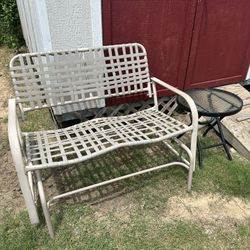 Gliding Bench & side table