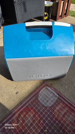 Igloo Personal Cooler Blue and Gray