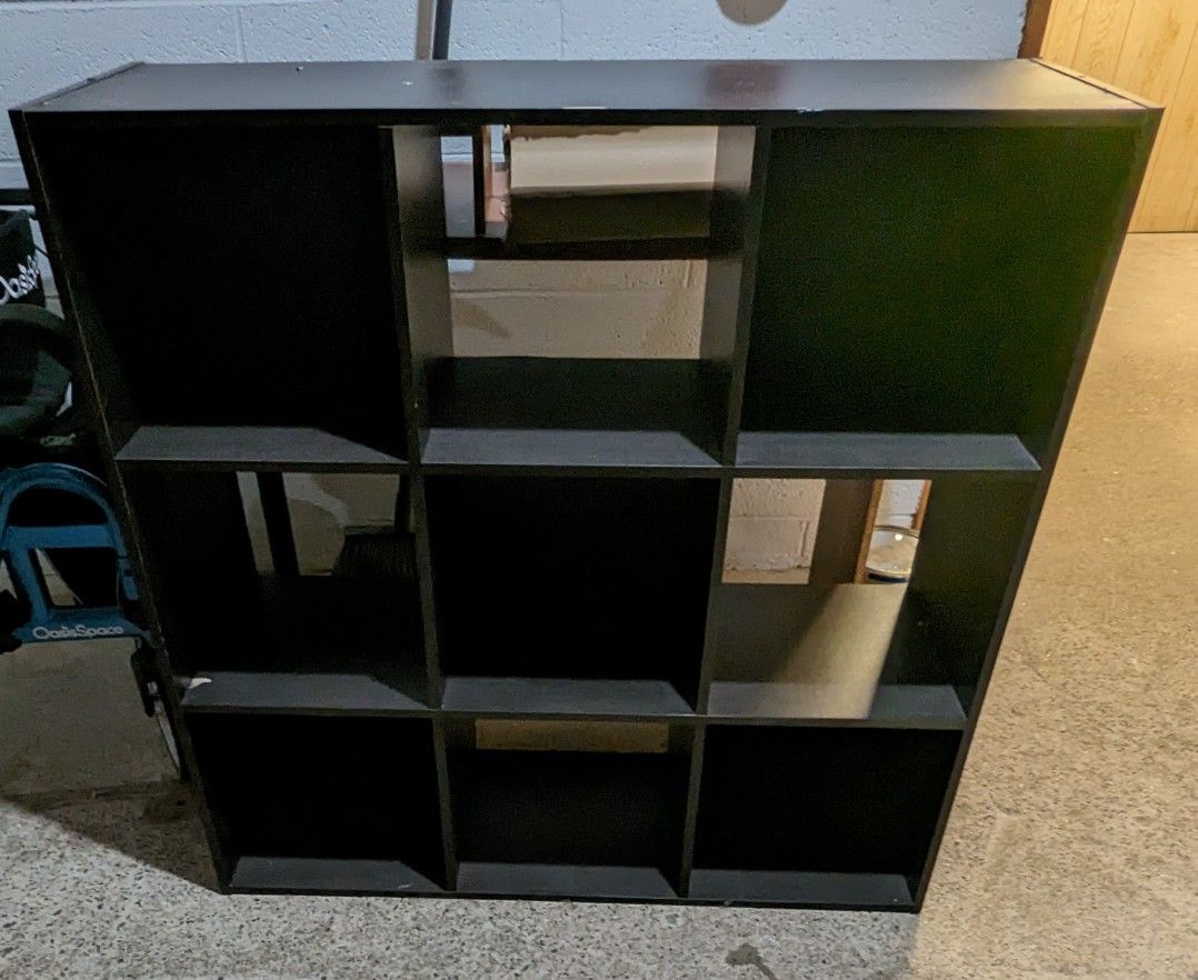 9 CUBE STORAGE ORGANIZER