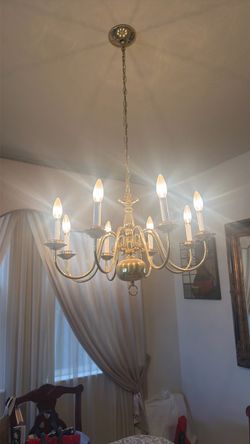 Brass 8-Arm Candelabra Chandelier