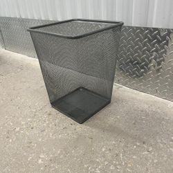Perfect, metal garbage/ trash can 
