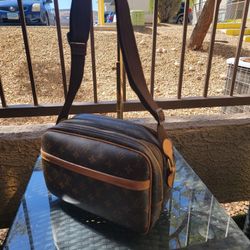 Louis Vuitton Reporter Bag