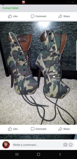 Camo heels sz 5 1/2